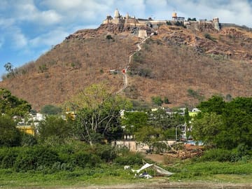 Cultural Tour from Nagpur to Aurangabad via Ajanta Caves