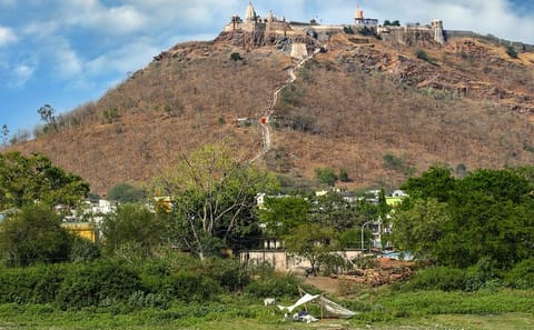 Cultural Tour from Nagpur to Aurangabad via Ajanta Caves