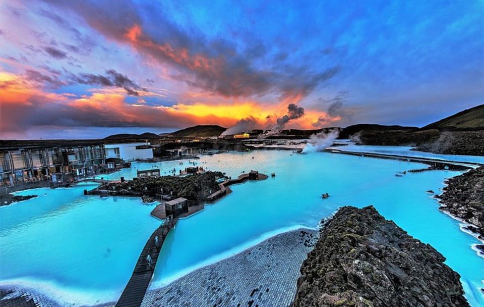 Professional Photo Shoot Experience in Grindavik, Iceland