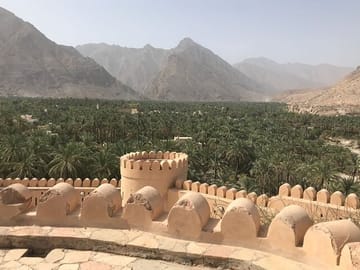 8-Day Adventure Tour of Oman: Al Hadd, Al Hamra, Al Mudhaireb