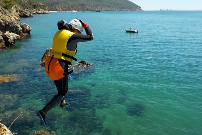 Soft Coasteering - Arr&aacute;bida Port Discover The Nature - Outdoor Events