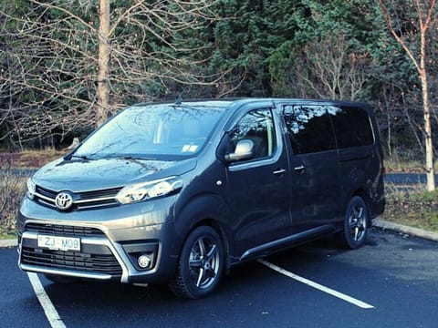 Private Airport Transfer in Reykjavik & Keflavik (one way), photo 2
