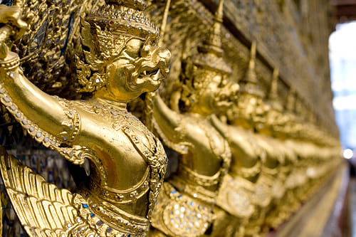 Bangkok: Join walking Tour Grand Palace, Wat Pho, Wat Arun, Flower Market 7