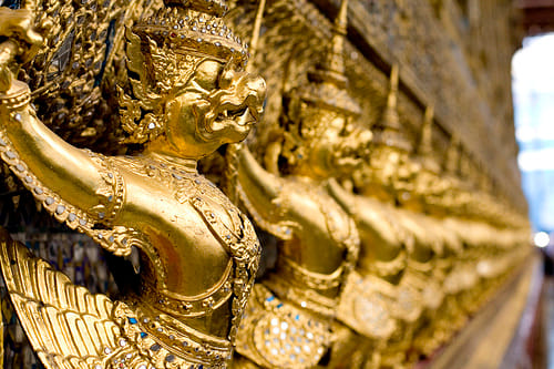 Bangkok: Join walking Tour Grand Palace, Wat Pho, Wat Arun, Flower Market 7