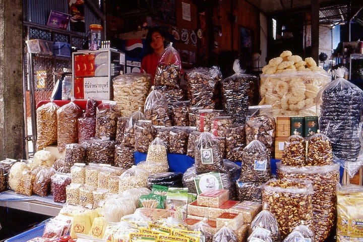 Border-Crossing Tour to Myanmar & Scenic Mae Khong River Cruise 8