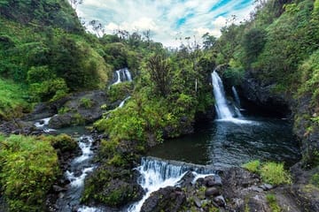 Small Group Adventure Tour of Maui Waterfalls and Beaches