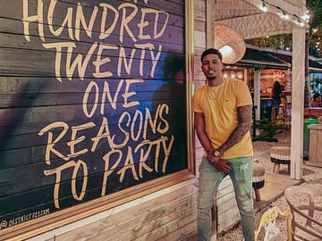 Bar Hopping Tour of Simpson Bay and Philipsburg, Sint Maarten