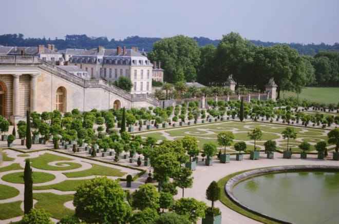 Exclusive Private Versailles & Giverny Day Trip: Palace & Monet’s Gardens