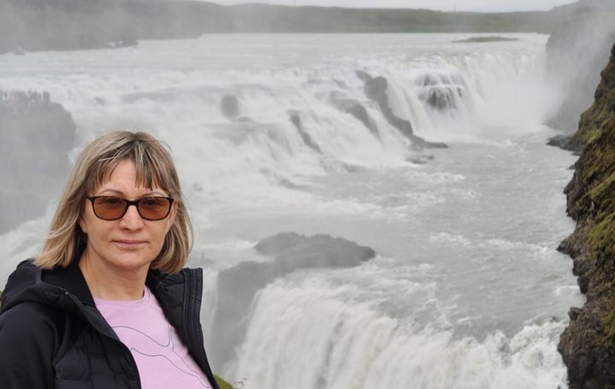 Keflavik Airport: Private Golden Circle Tour with Airport Pick-up