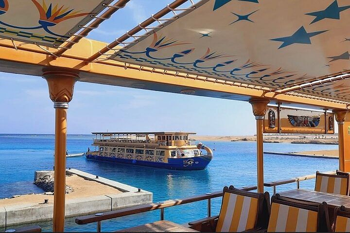 Marsa-Alam Snorkeling day trip Nefertari Cruise