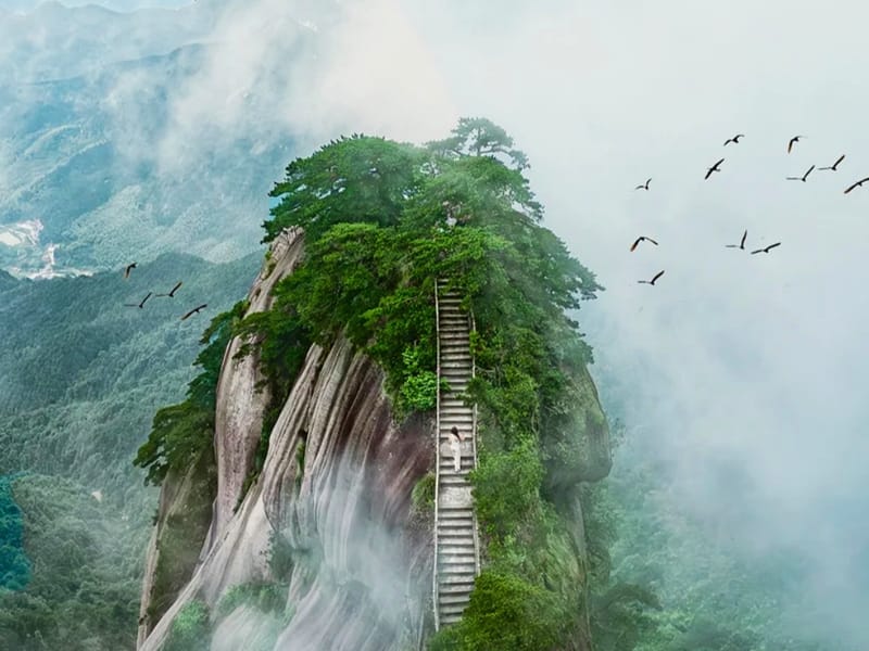 Mount Tianzhu (Tianzhushan) 2-Day Hike: Granite Peaks of Anhui & Black Myth: Wukong Filming Site