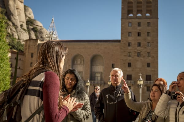 Montserrat, Tapas & Wine