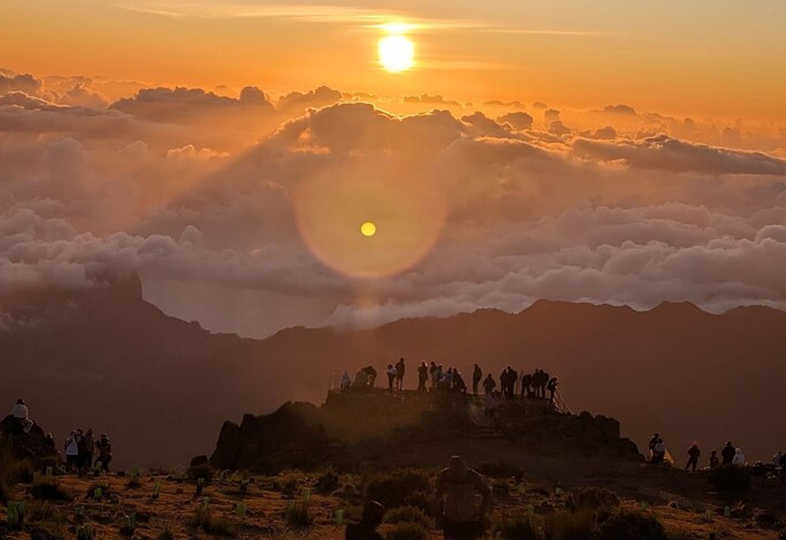 Sunrise over the mountain ridges of Pico do Arieiro, Madeira