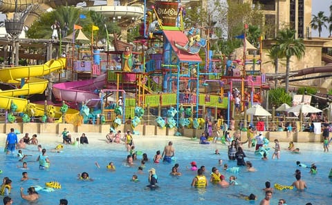 Wild Wadi Water Park Tour with Private Transfers in Dubai
