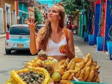 Cartagena and Getsemani Cultural Walking Tour with Lunch