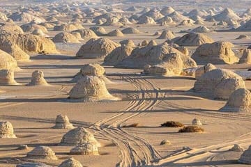 White Desert & Black Desert 2-Day Private Tour with Camping