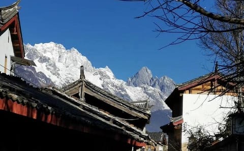 Shuhe Old Town and Tea Horse Road Cultural Day Tour
