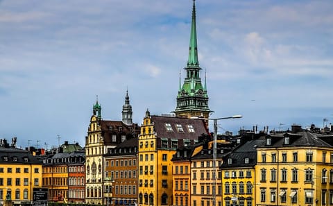 Guided Tour of Stockholm's Historic Squares and Gamla Stan