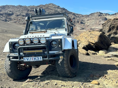 Super Jeep 4x4 Private Golden Circle Tour from Reykjavik