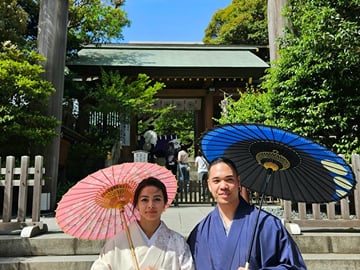 Tokyo: Private Kimono Photoshoot & Tea House