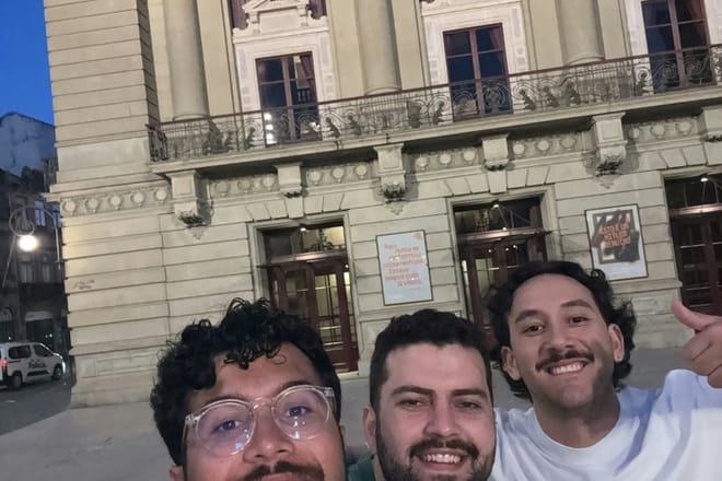 Porto Old Town: City Exploration Game photo 6
