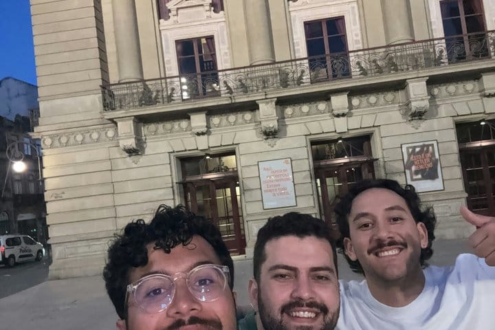 Porto Old Town Quest: 1942 Paperboy Adventure 6