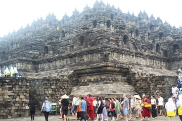 Borobudur Temple Day Tour from Semarang City