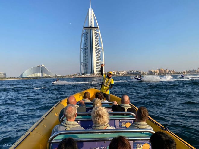 Yellow Boat Tour for 60 minutes Tickets