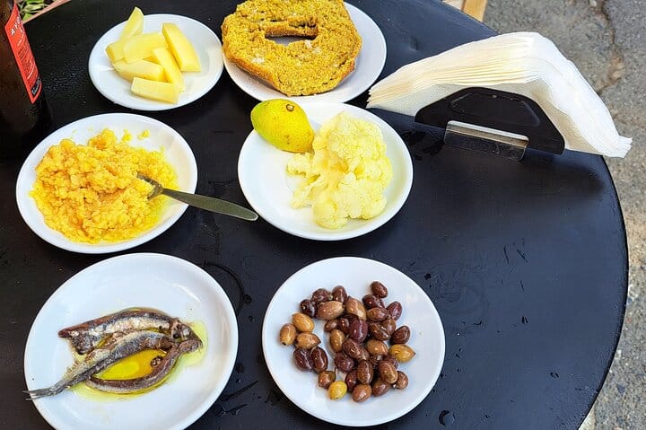 Private Walking Food Tour to Explore and Eat in Heraklion