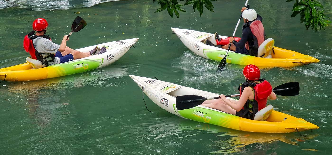 Kayaking in Río Frío