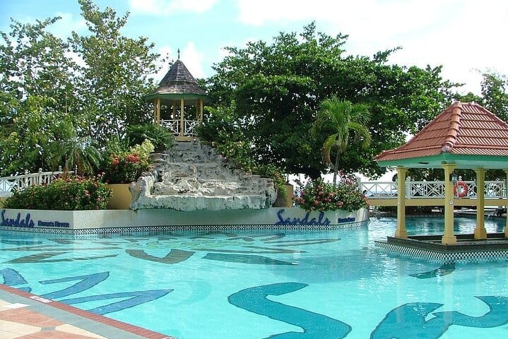 Private Airport Transfer to Sandals Dunn's River Resort