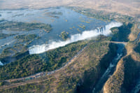 Victoria Falls: Guided Falls Tour 2