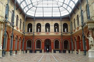 Eiffel with hotel pickup & Walking Tour in SaintGermain des Prés.