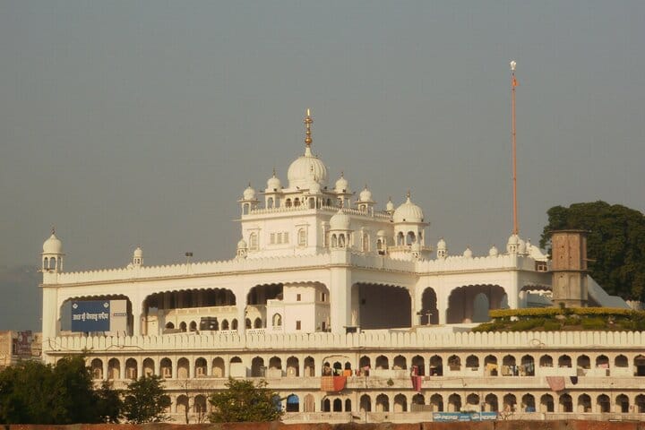 Anandpur Sahib Escapade: Discover Sikh Heritage from Chandigarh