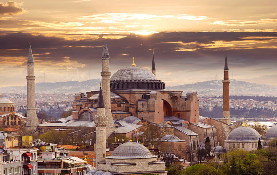5-Day Private Tour of Istanbul and Cappadocia with Flights