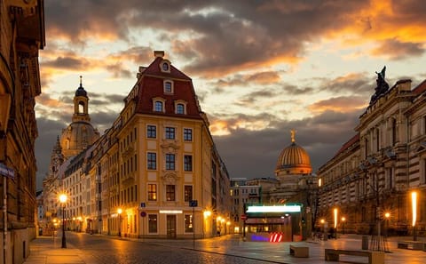 Walking Tour of Dresden's Historic Striezelmarkt Christmas Market