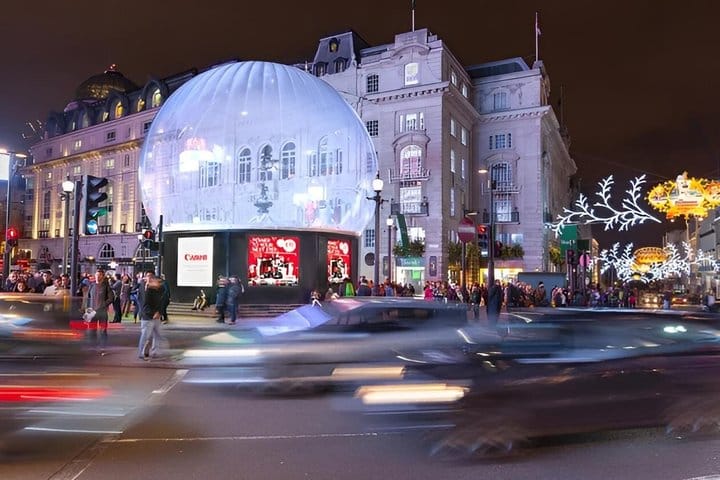 Christmas in London Walking Tour 8
