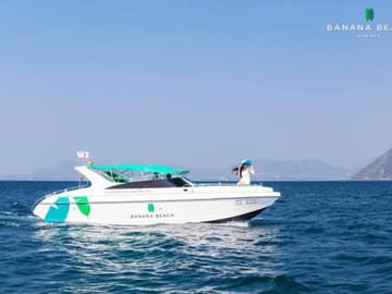 Phuket: Premium Day trip Banana Beach Koh Hey By Speed boat