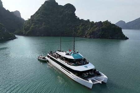 Luxury Catamaran Cruise Through Halong Bay and Lan Ha Bay