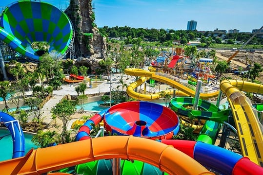 Vana Nava Waterpark Hua Hin Day Ticket 