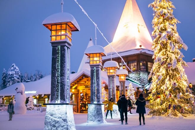 Visit Santa in Arctic Circle with Husky ride and lunch from Levi. photo 5