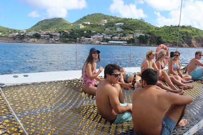 Snorkel Lunch & Lounge: Bluewater or Snorkel and Lunch: Leeward
