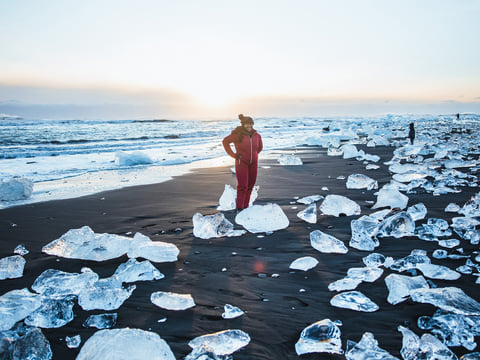 Diamond Beach Adventure | Private Tour | Photo Package included