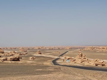 Dunhuang Silk Road Tour: Cultural City ,Yangguan Pass &Yadan