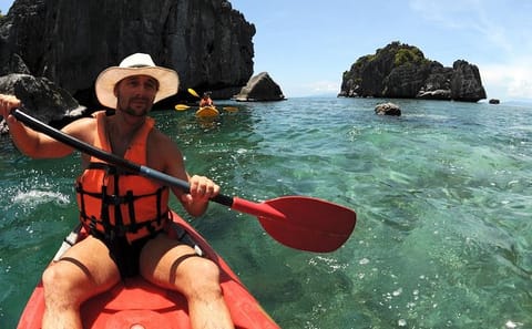 Kayaking Tour of Angthong National Marine Park from Ko Samui