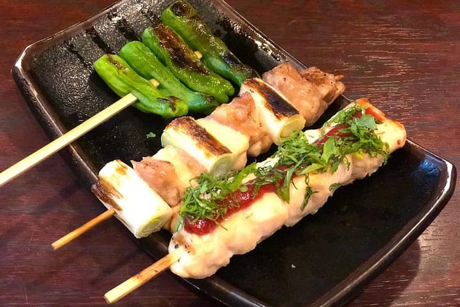 Evening Tokyo Walking Food Tour of Shimbashi Yakitori