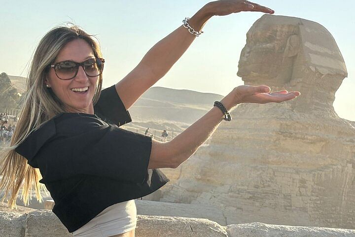 Private Giza Pyramids & Sphinx Tour with Camel Ride and Lunch