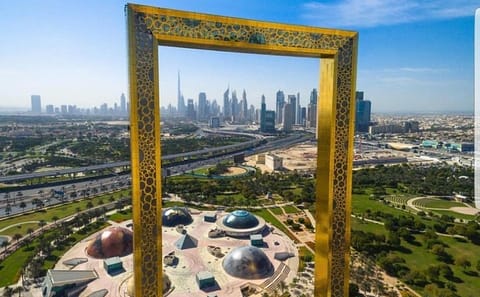 Private Dubai City Tour with Dubai Frame and Key Landmarks