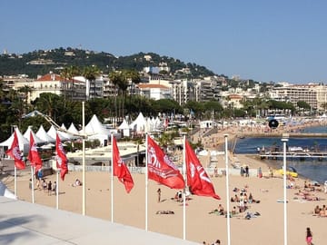Private Guided Walking Tour of Cannes in 2 Hours