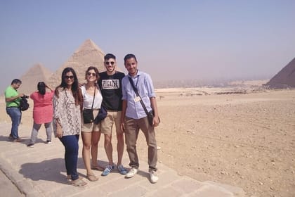 Pyramids of Giza Private Tour With Camel Ride and Lunch